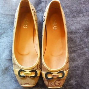 D&G Ballerina flats